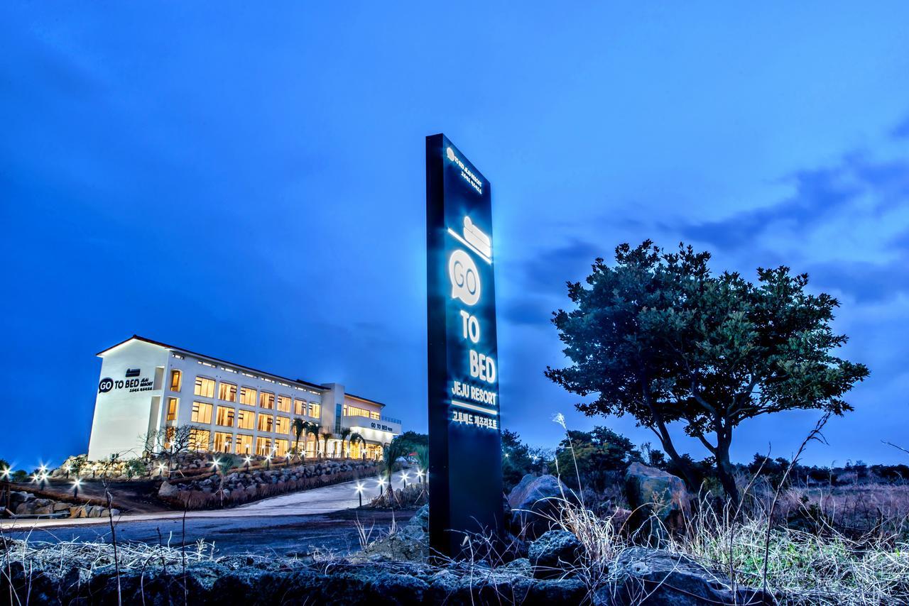 Go To Bed Resort Seogwipo Bagian luar foto