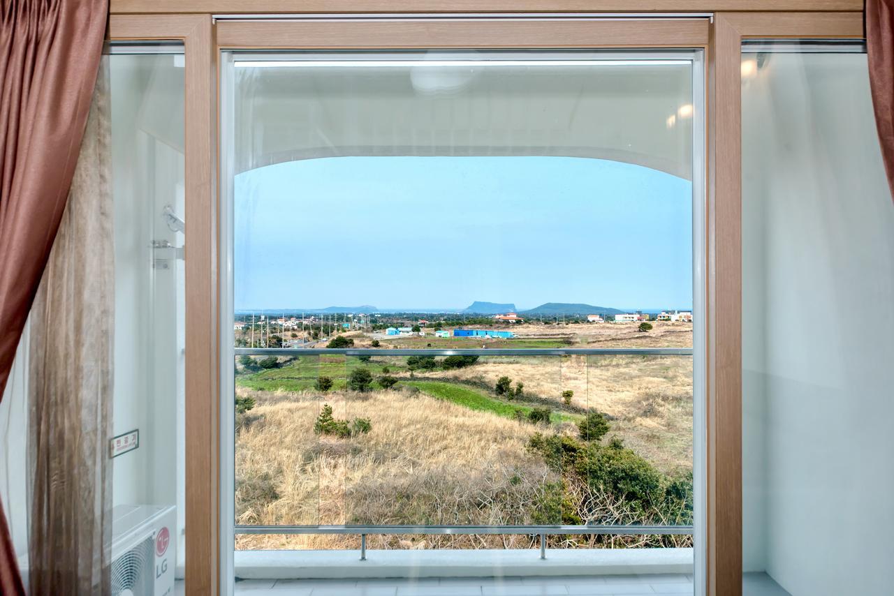 Go To Bed Resort Seogwipo Bagian luar foto